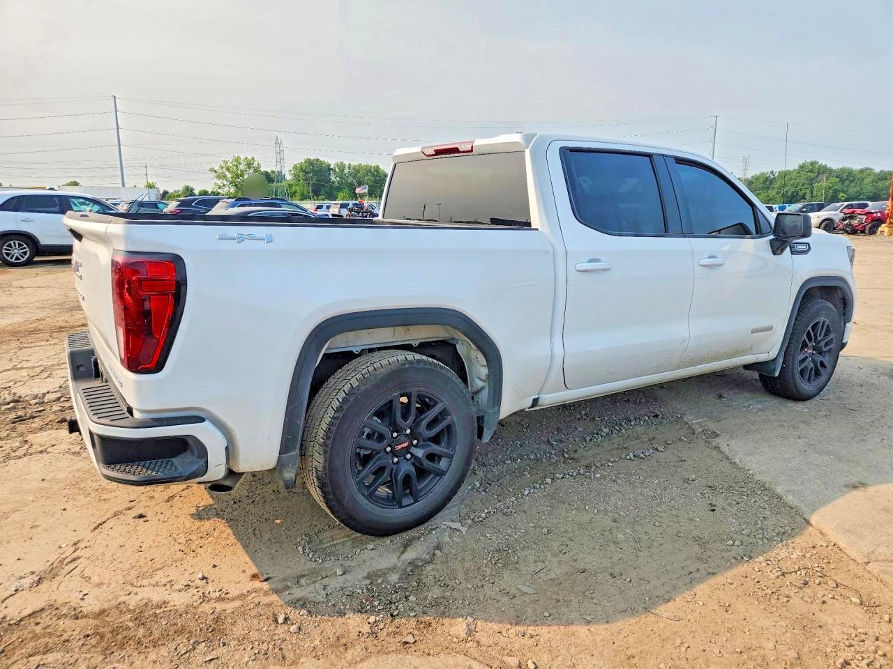 2025 GMC Sierra K1500 Elevation-L - Image 3