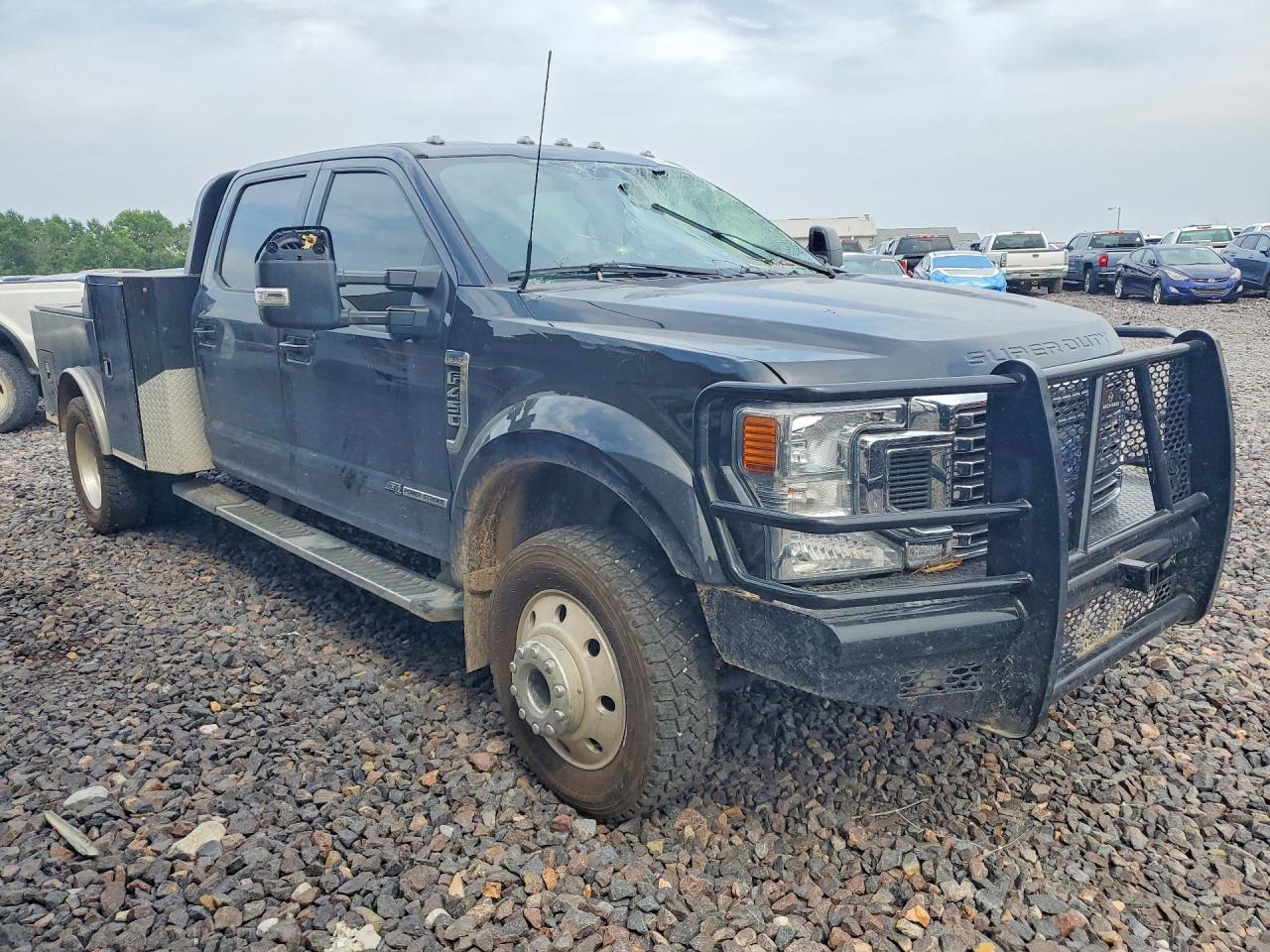 2022 Ford F450 Super Duty - Image 4