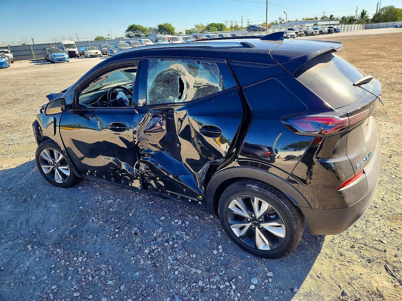 2022 Chevrolet Bolt Euv Lt - Image 2