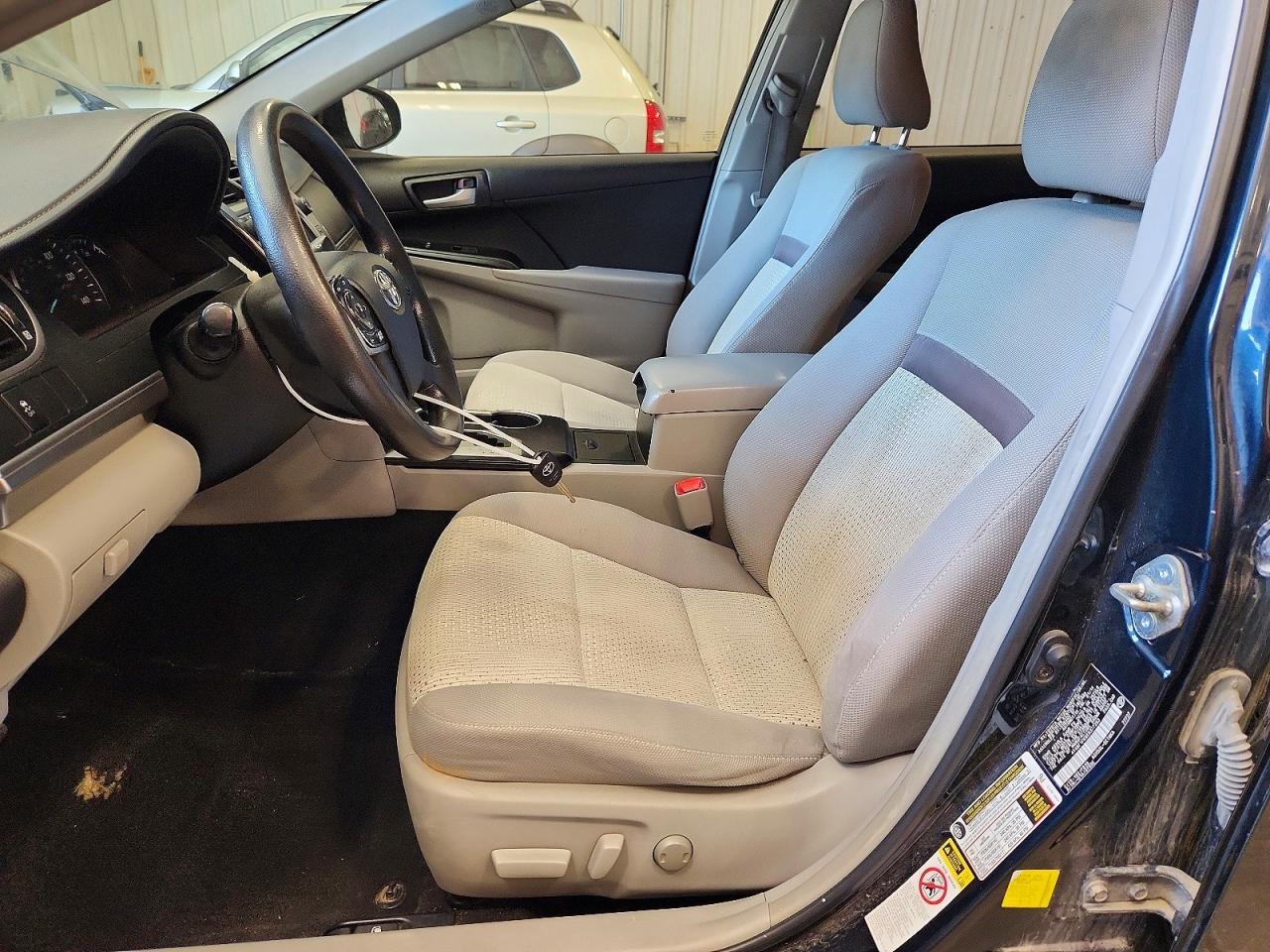 2014 Toyota Camry Le - Фото 7