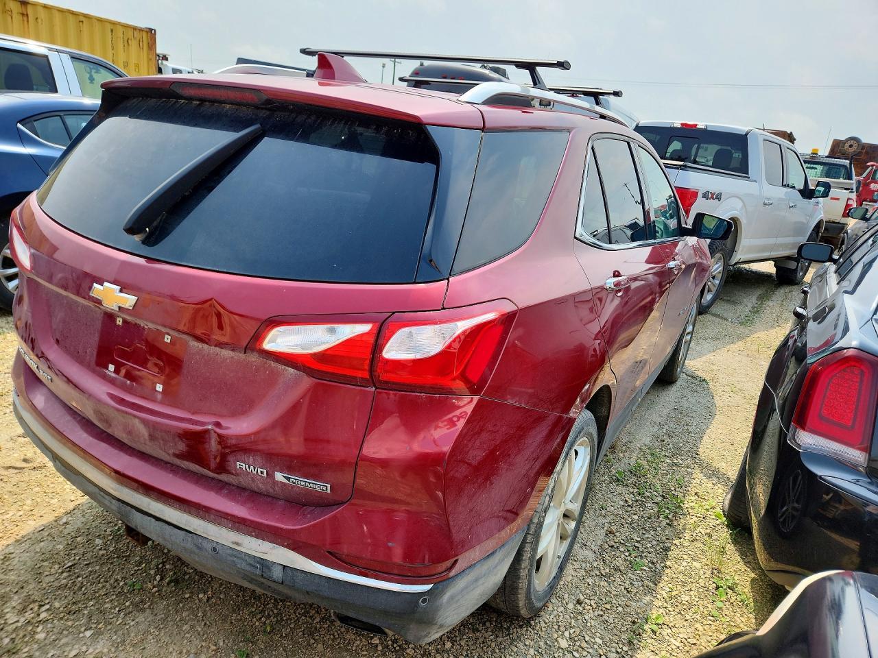 2018 Chevrolet Equinox Premier - Image 3