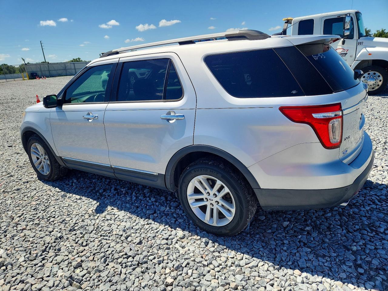 2013 Ford Explorer Xlt - Image 2