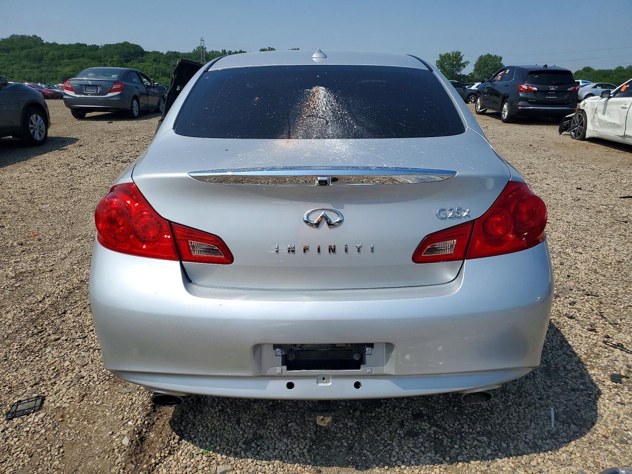 2011 Infiniti G25 Sedan X - Image 6
