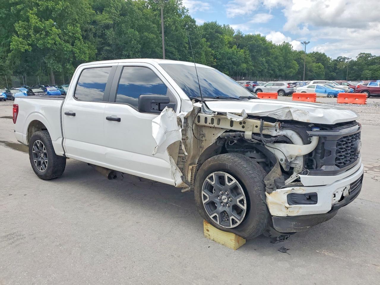 2024 Ford F150 Stx - Фото 4