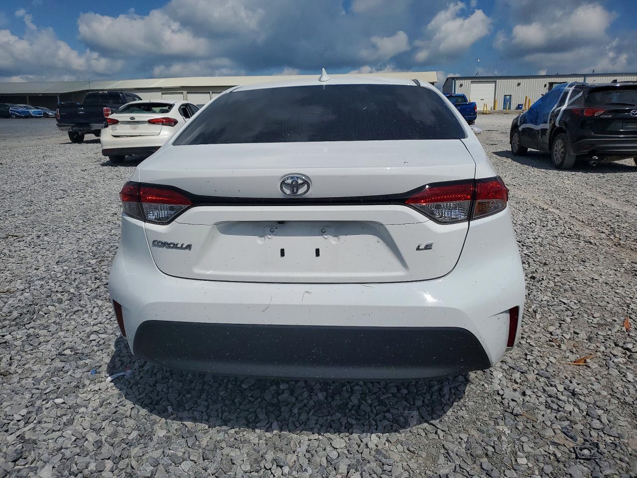 2025 Toyota Corolla Le - Image 6