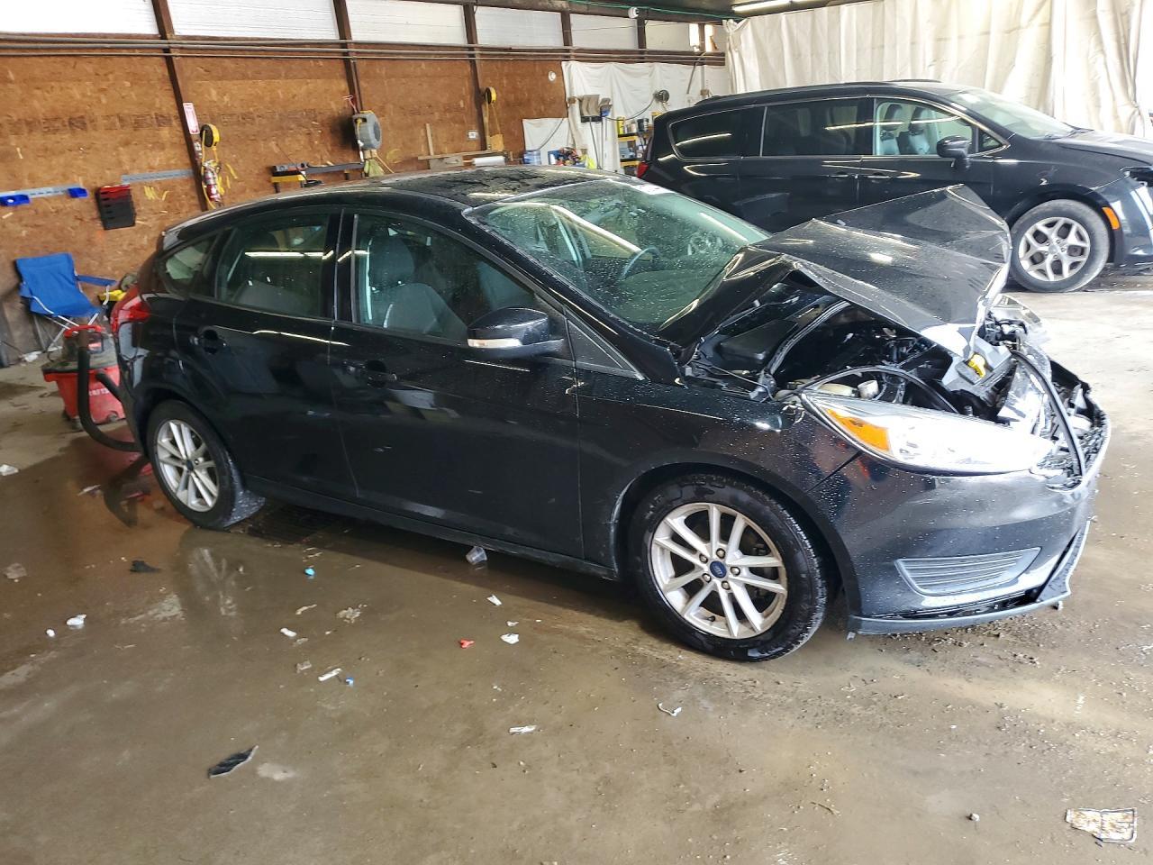 2018 Ford Focus Se - Image 4