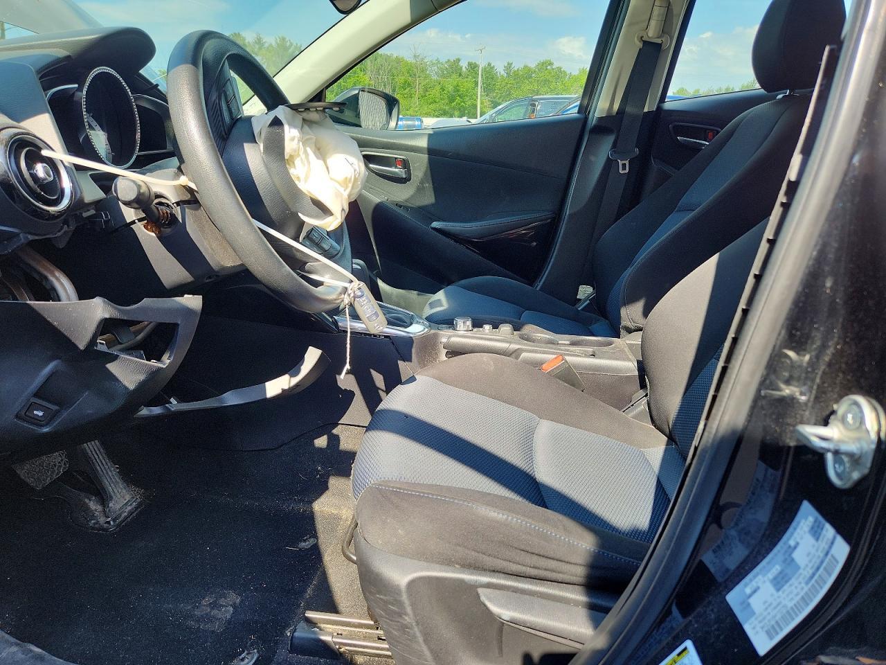 2017 Toyota Yaris Ia Base - Фото 7