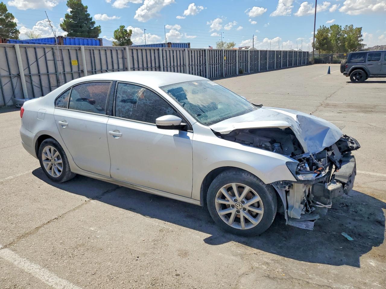 2012 Volkswagen Jetta Se - Фото 4