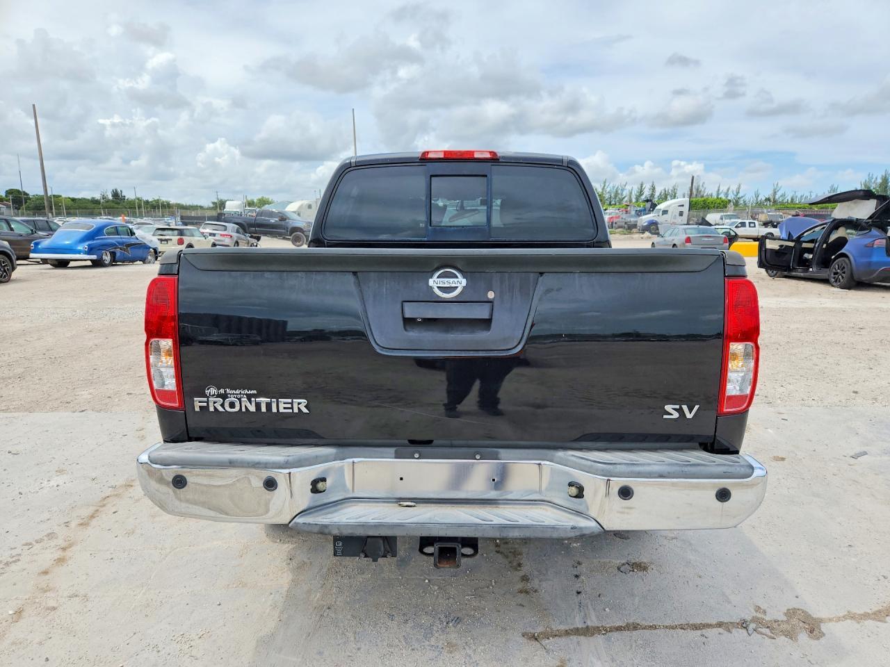 2014 Nissan Frontier S - Image 6