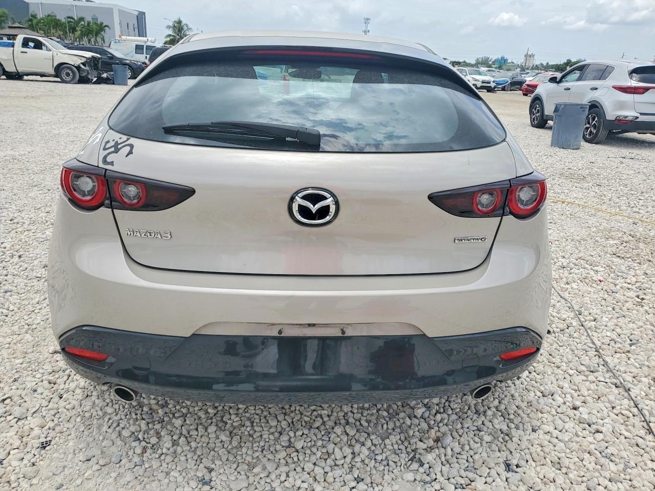 2025 Mazda 3 Select Sport - Фото 6