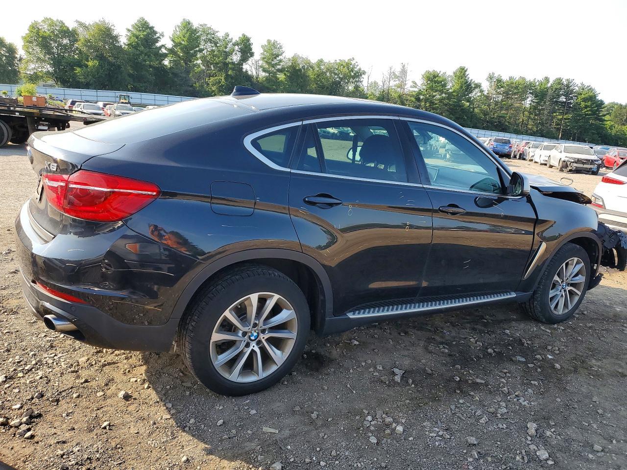 2016 BMW X6 xDrive35I - Фото 3