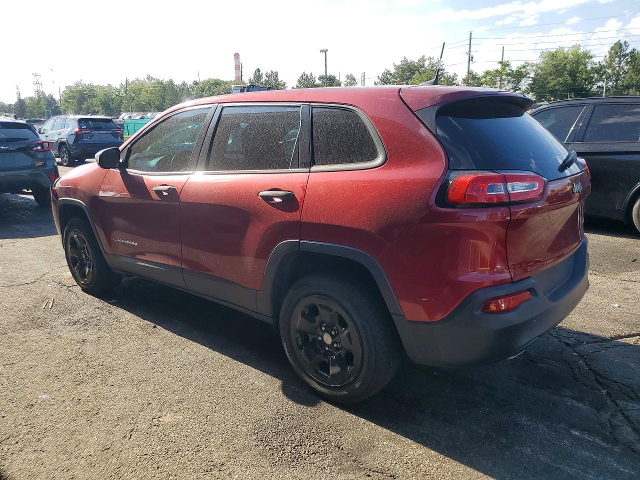 2016 Jeep Cherokee Sport - Фото 2