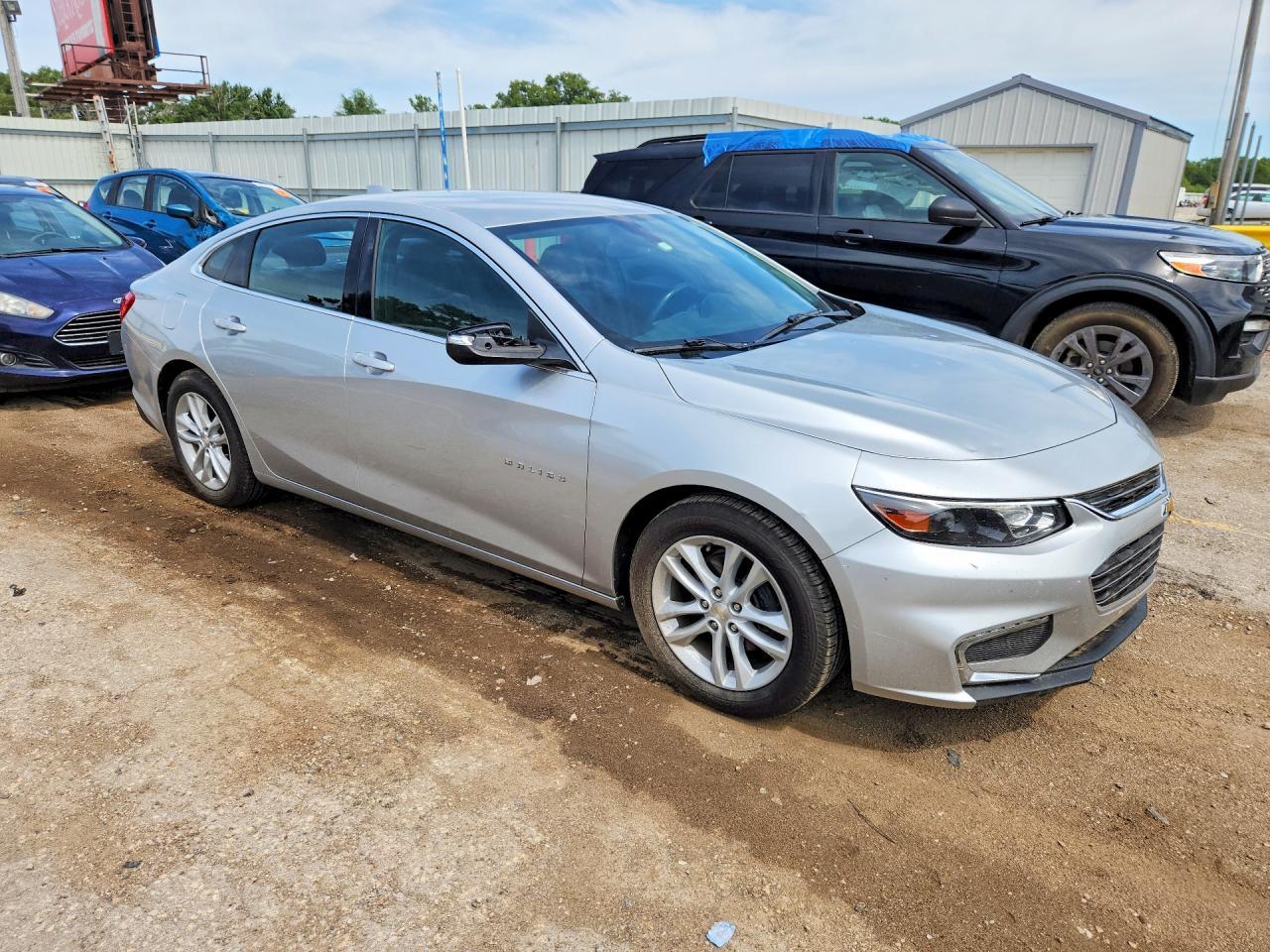 2017 Chevrolet Malibu Lt - Фото 4