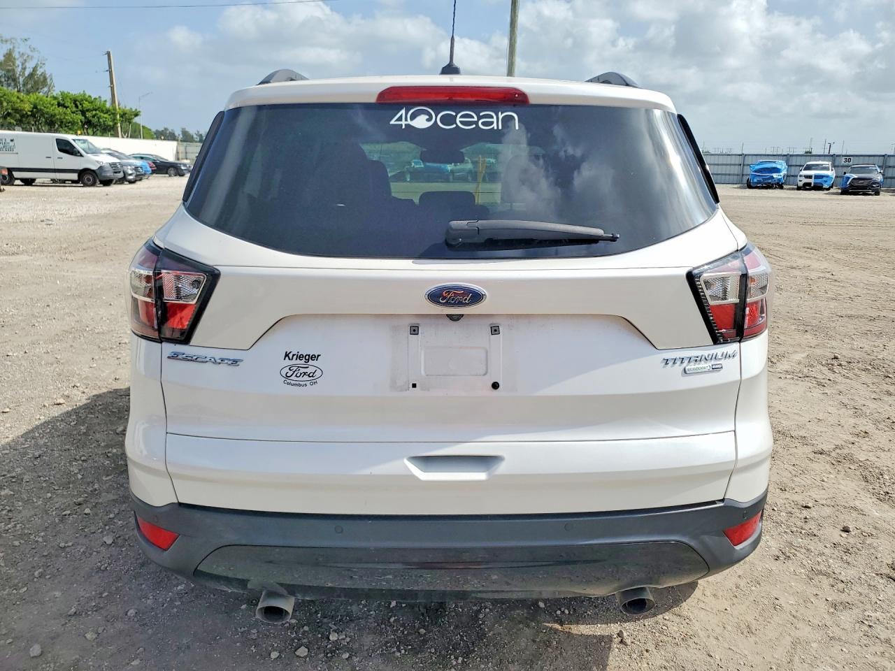 2017 Ford Escape Titanium - Фото 6