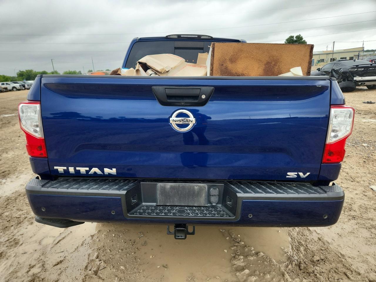 2021 Nissan Titan Sv - Фото 6