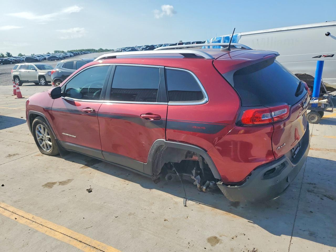 2017 Jeep Cherokee Latitude - Фото 2