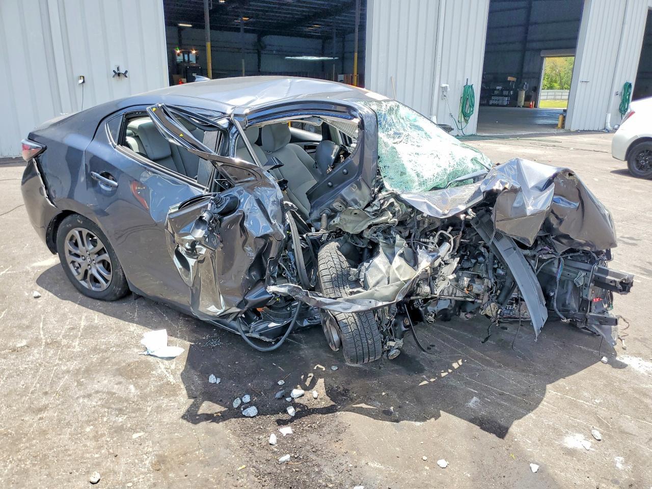 2019 Toyota Yaris Le - Фото 4