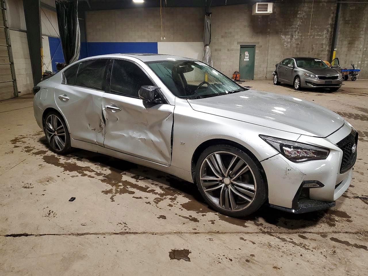 2015 Infiniti Q50 Base - Фото 4