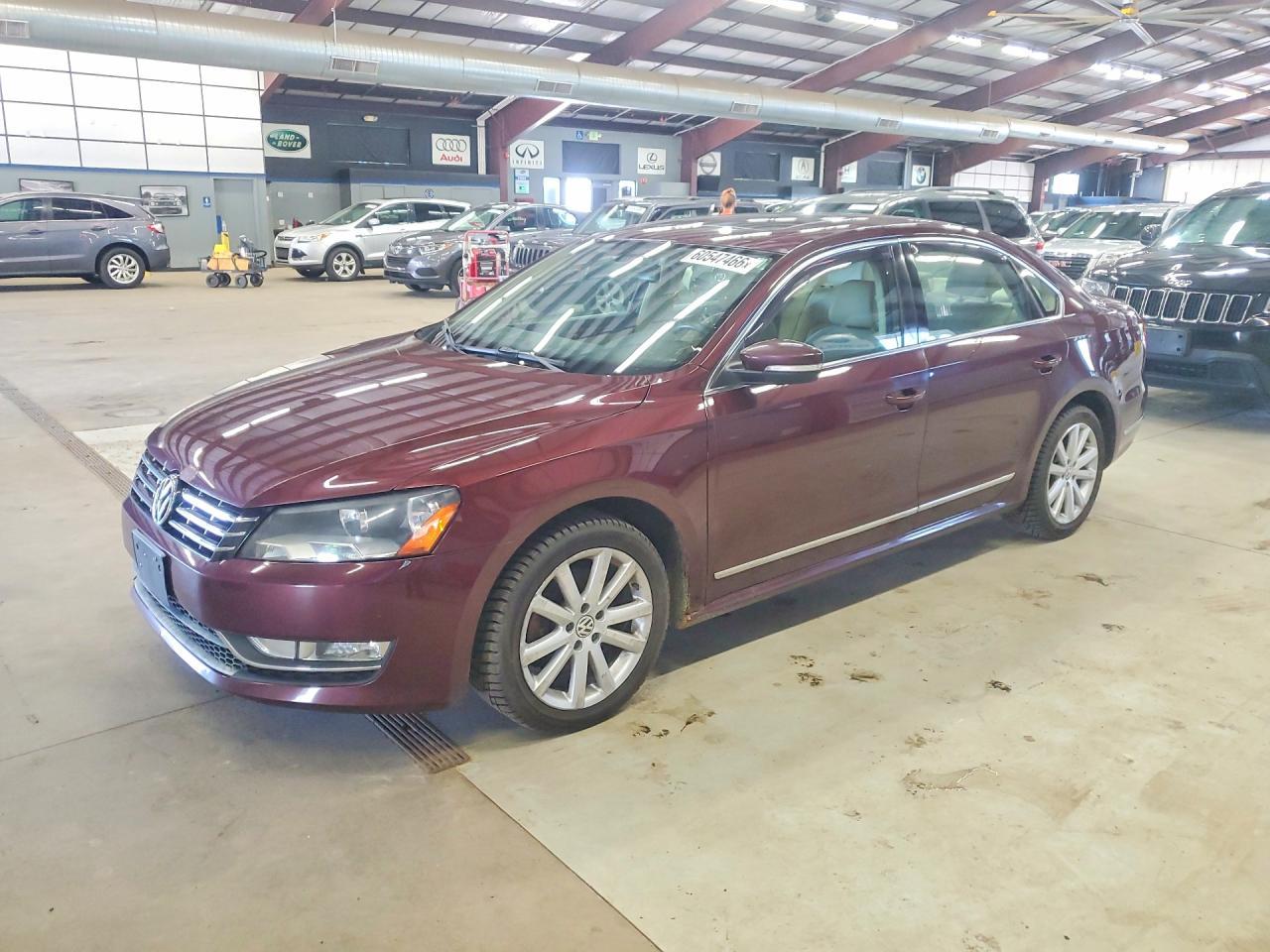 2013 Volkswagen Passat Sel