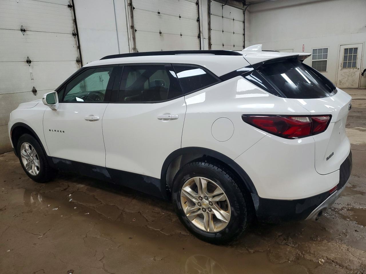 2020 Chevrolet Blazer 1Lt - Фото 2