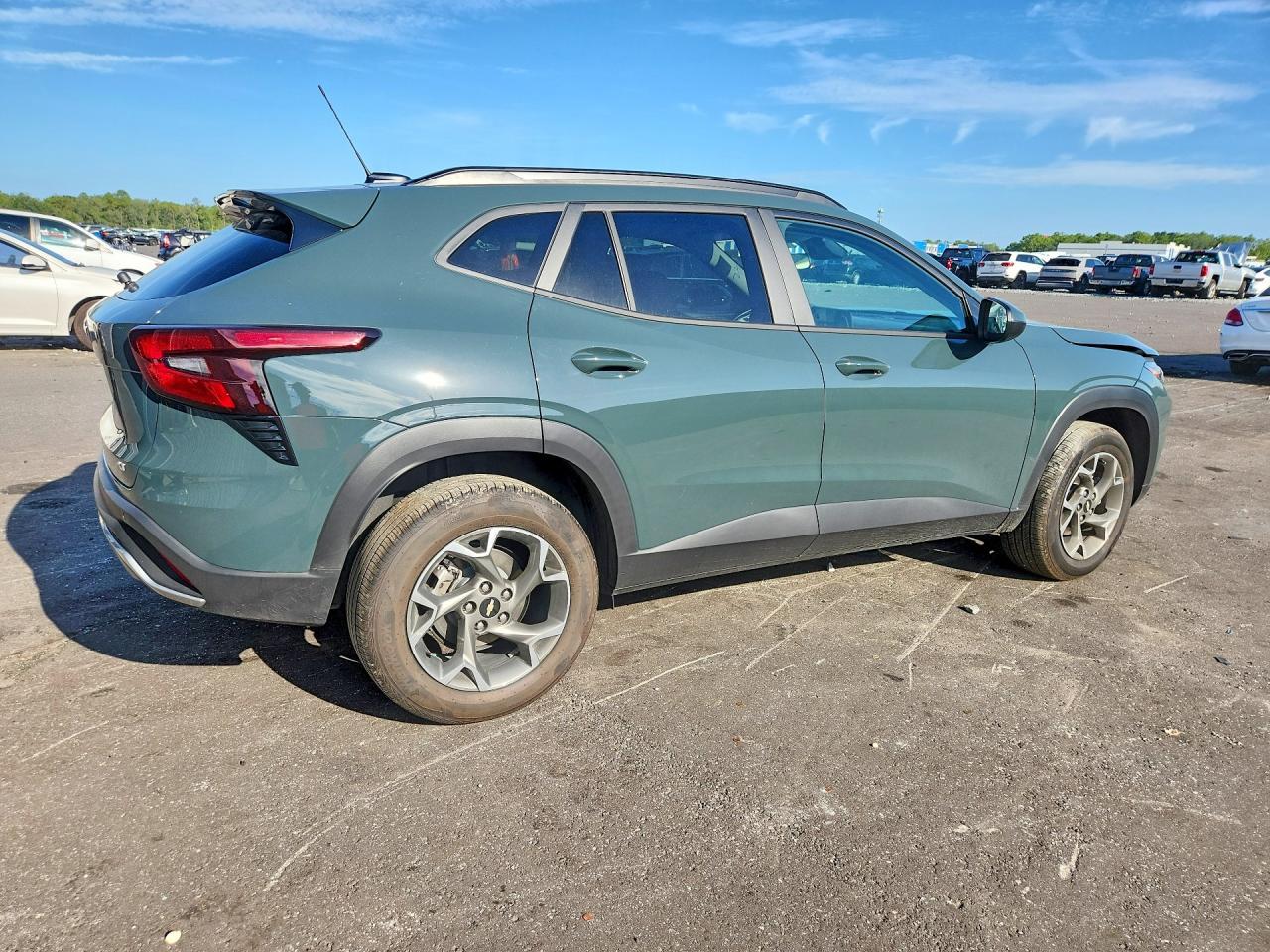 2026 Chevrolet Trax 1Lt - Image 3