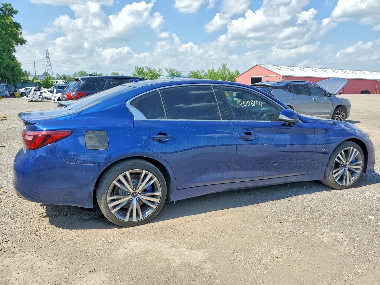 2018 Infiniti Q50 3.0T Luxe - Image 3