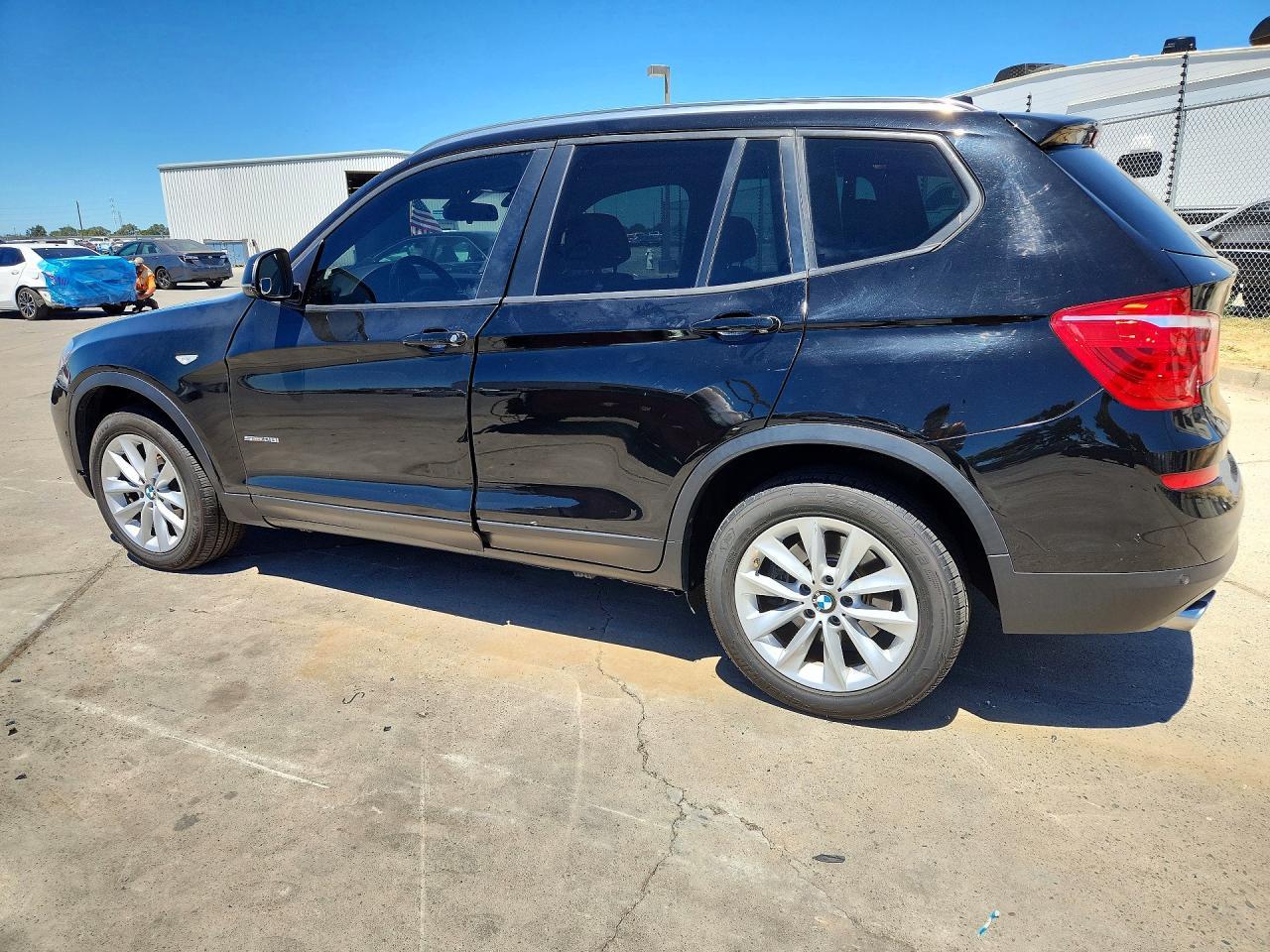 2017 BMW X3 Sdrive28I - Image 2