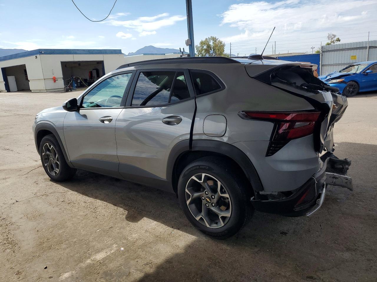 2024 Chevrolet Trax 1Lt - Фото 2