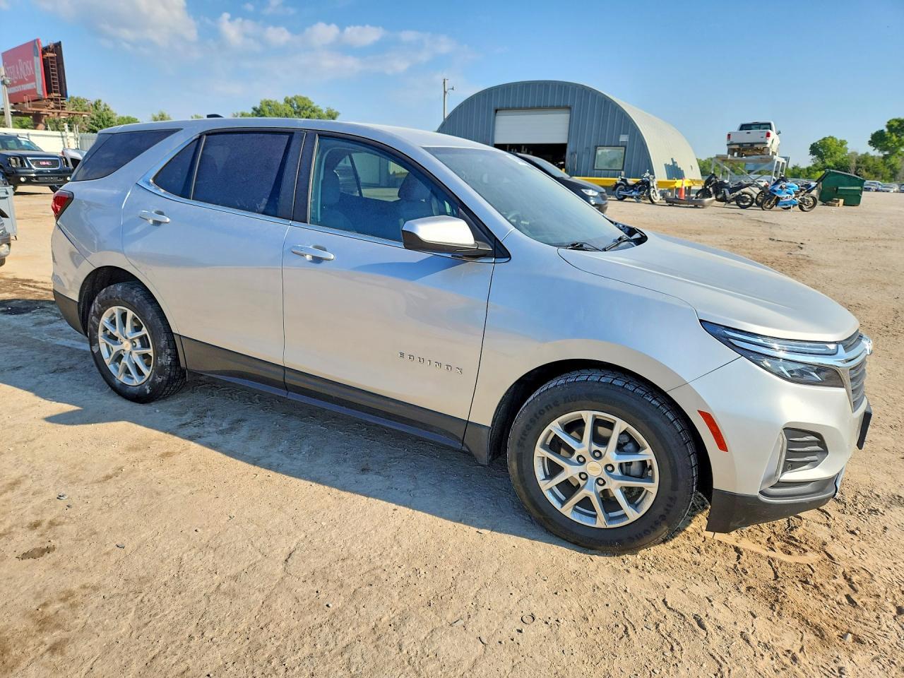 2022 Chevrolet Equinox Lt - Фото 4