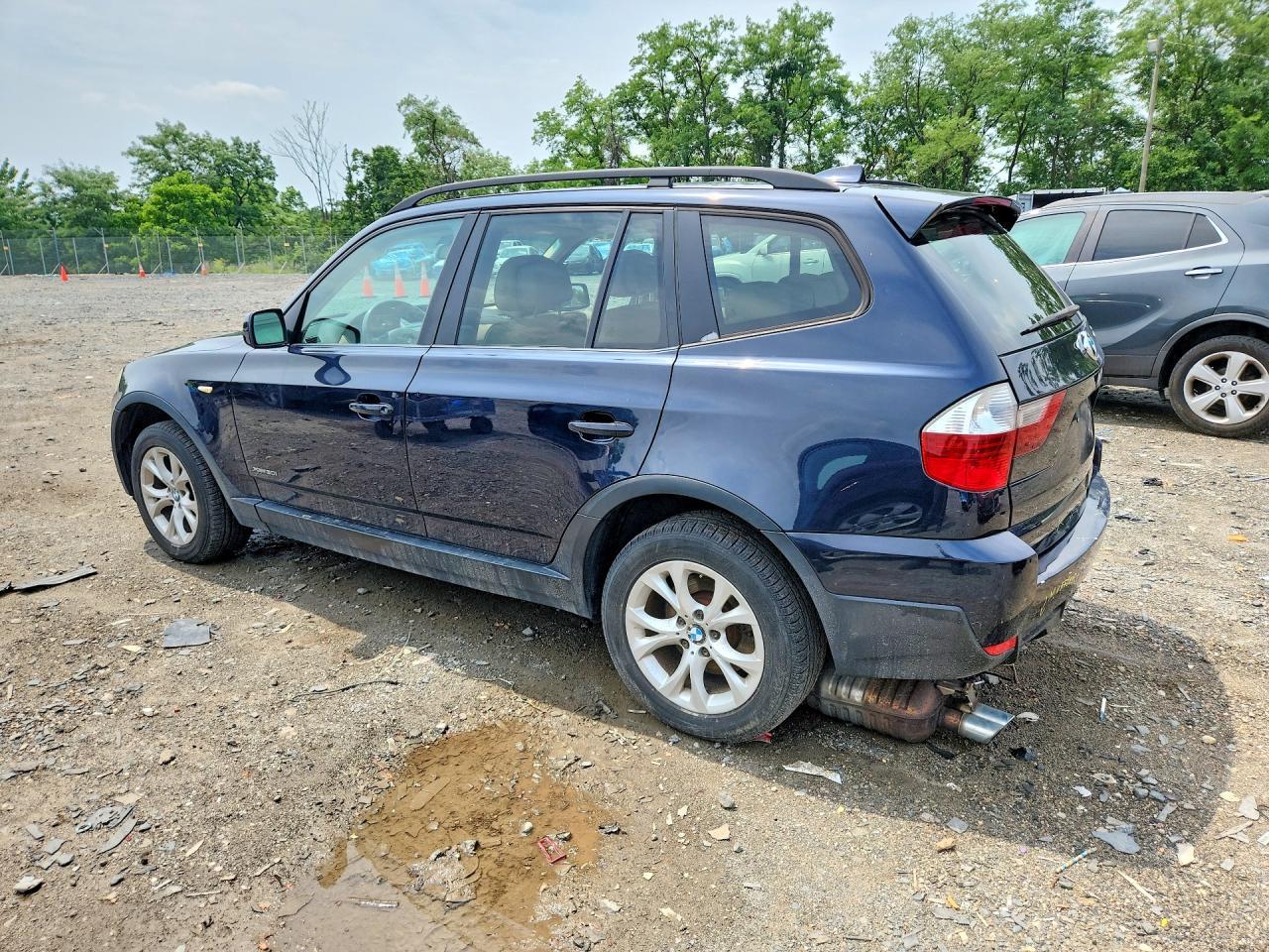 2009 BMW X3 xDrive30I - Image 2