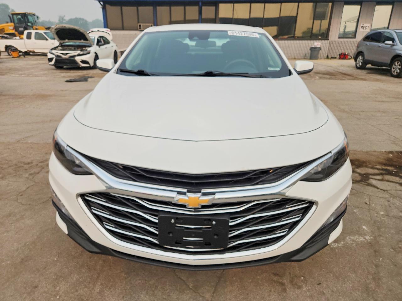 2024 Chevrolet Malibu Lt - Фото 5