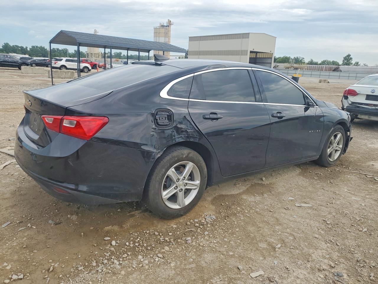 2019 Chevrolet Malibu Ls - Фото 3