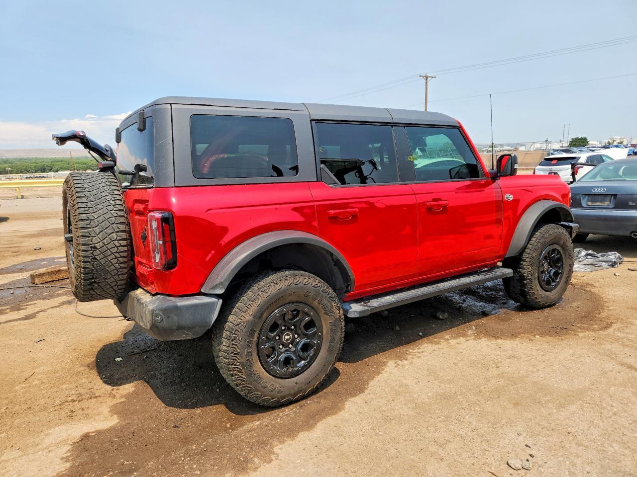 2021 Ford Bronco Base - Фото 3
