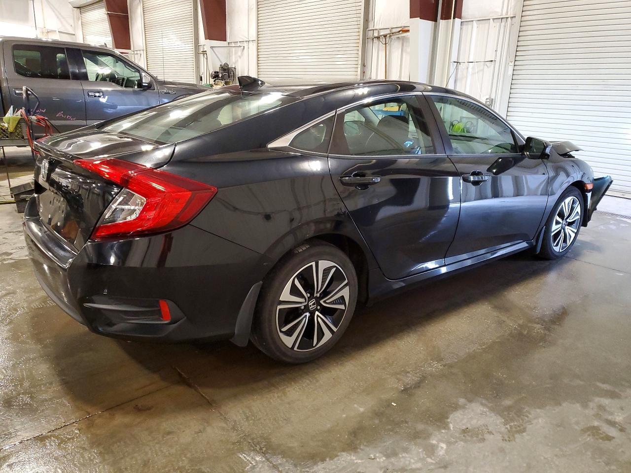 2016 Honda Civic Ex - Image 3