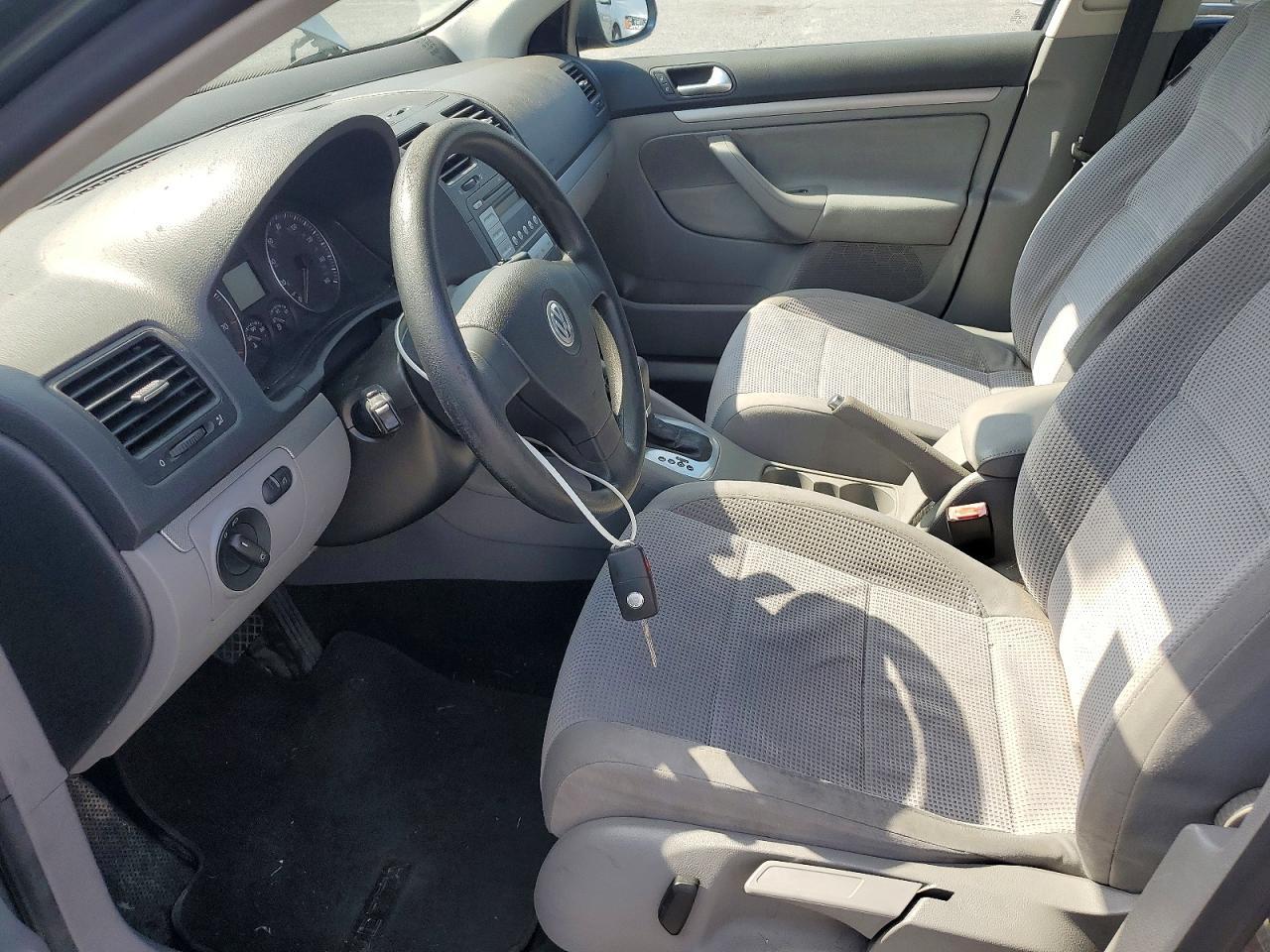 2008 Volkswagen Jetta S - Image 7