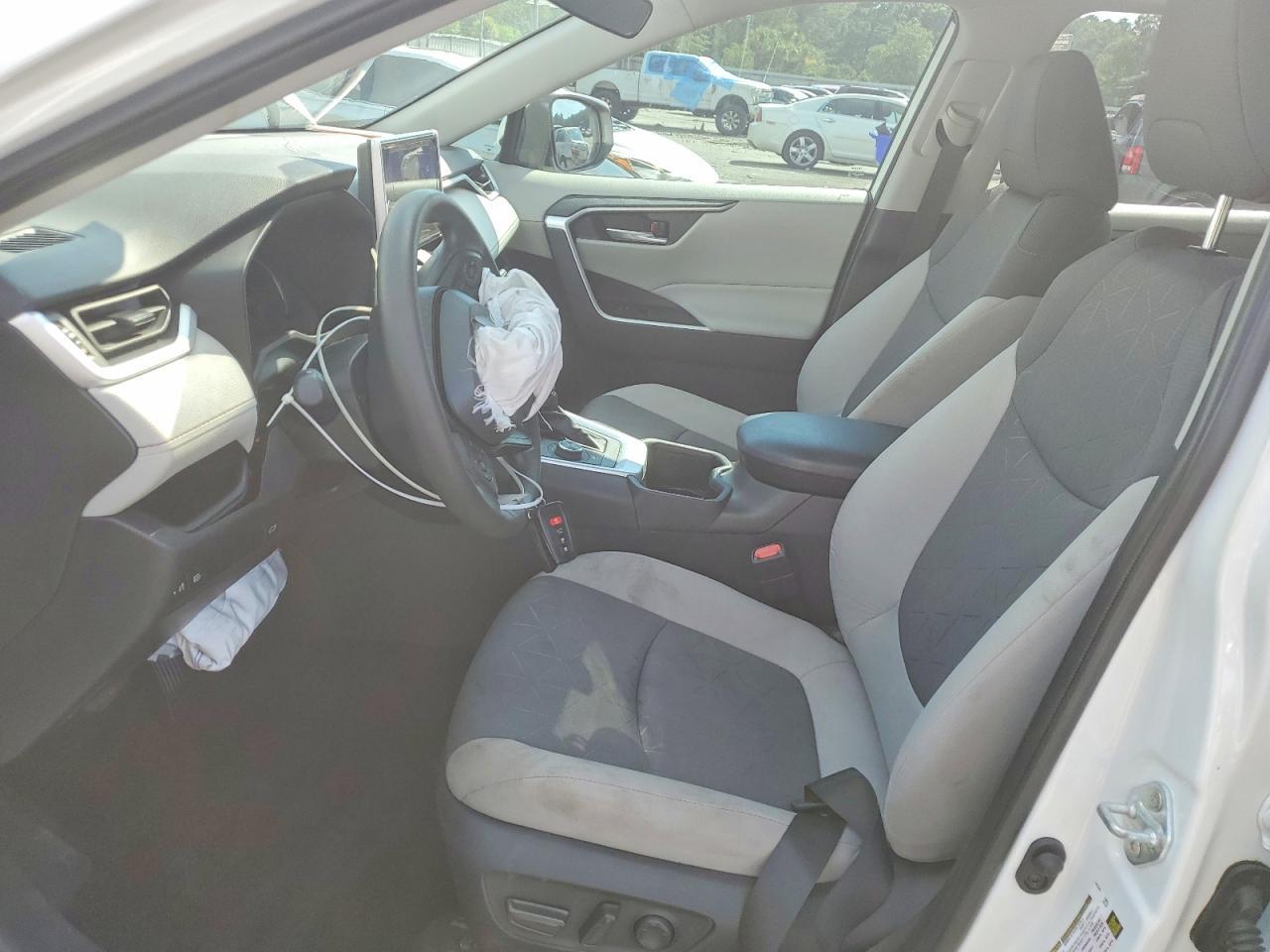 2024 Toyota Rav4 Hybrid Xle - Фото 7