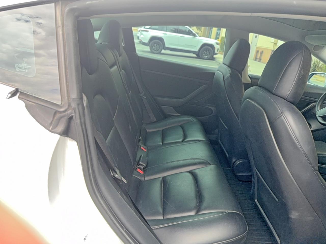 2020 Tesla Model 3 - Image 6