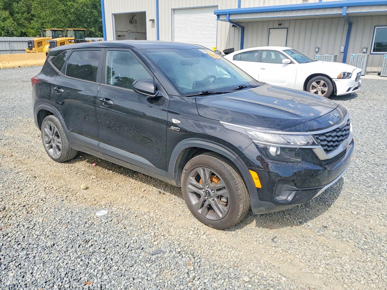 2021 Kia Seltos Lx - Фото 4