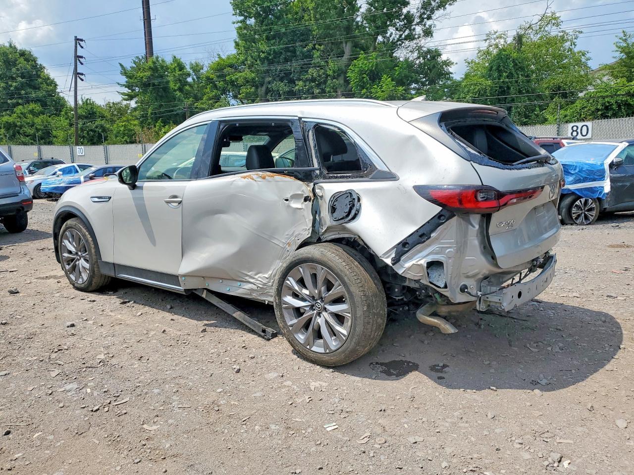 2025 Mazda Cx-90 Premium Plus - Image 2