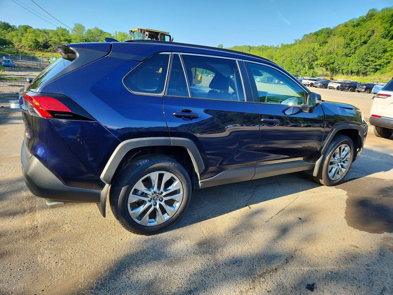 2025 Toyota Rav4 Xle Premium - Фото 3