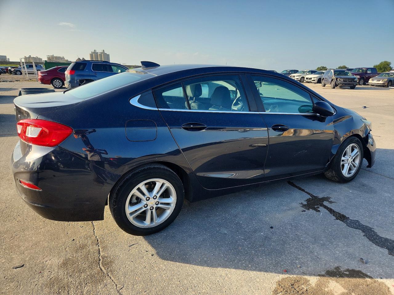 2016 Chevrolet Cruze Lt - Фото 3