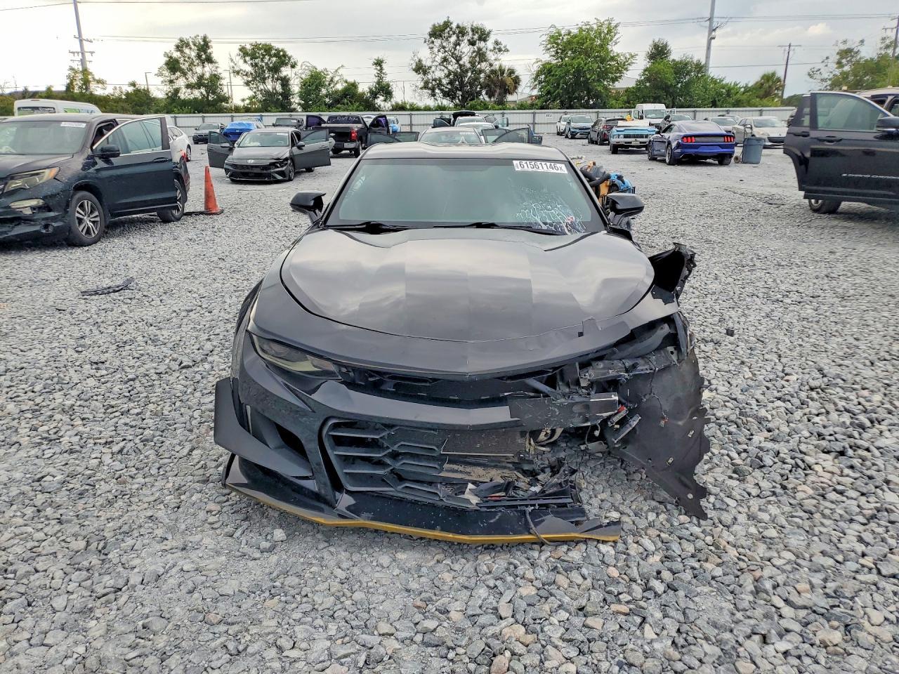 2017 Chevrolet Camaro Lt - Image 5