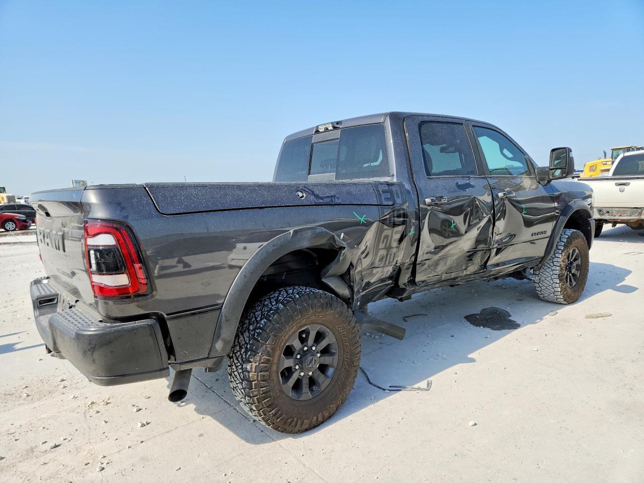 2024 Ram 2500 Powerwagon - Фото 3