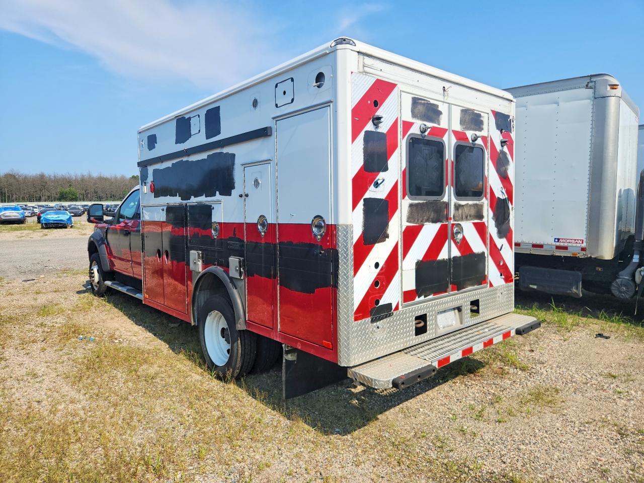 2019 Ford F550 Super Duty - Фото 2