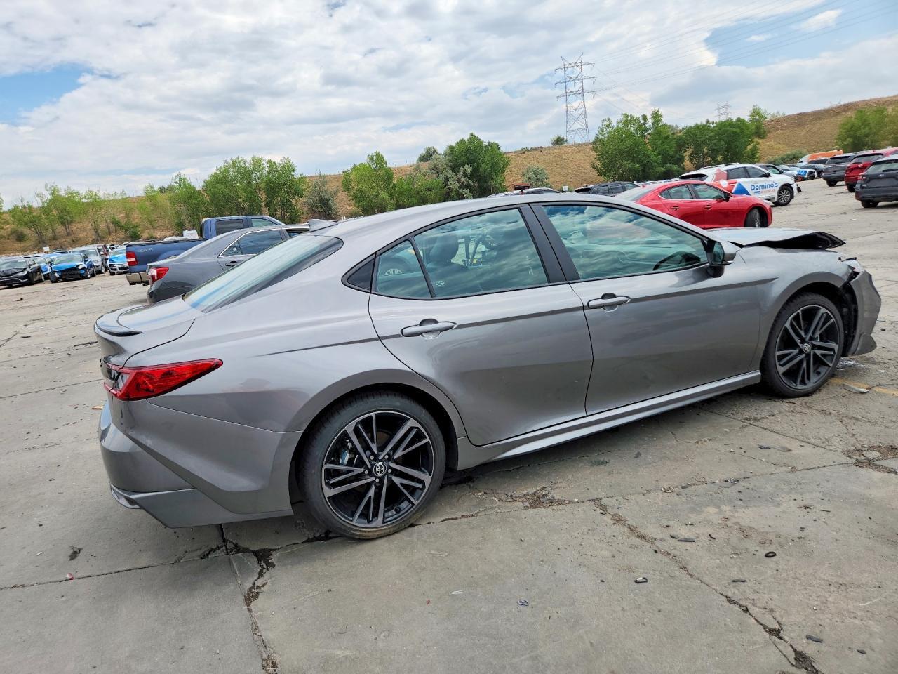 2025 Toyota Camry Xse - Фото 3
