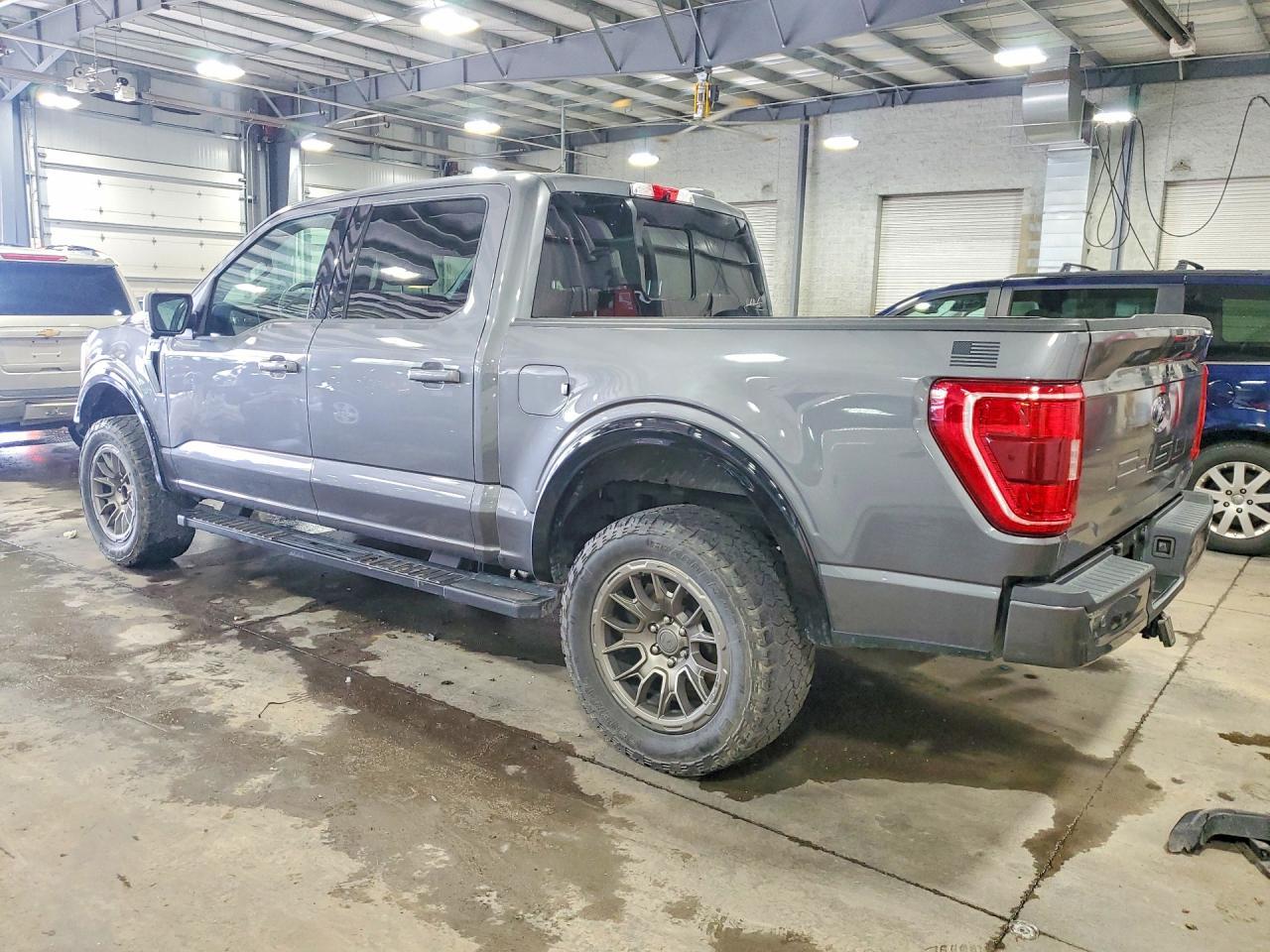 2021 Ford F150 Supercrew - Фото 2