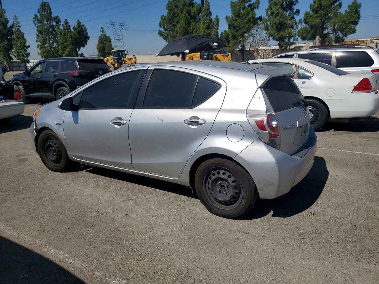 2012 Toyota Prius C Three - Image 2