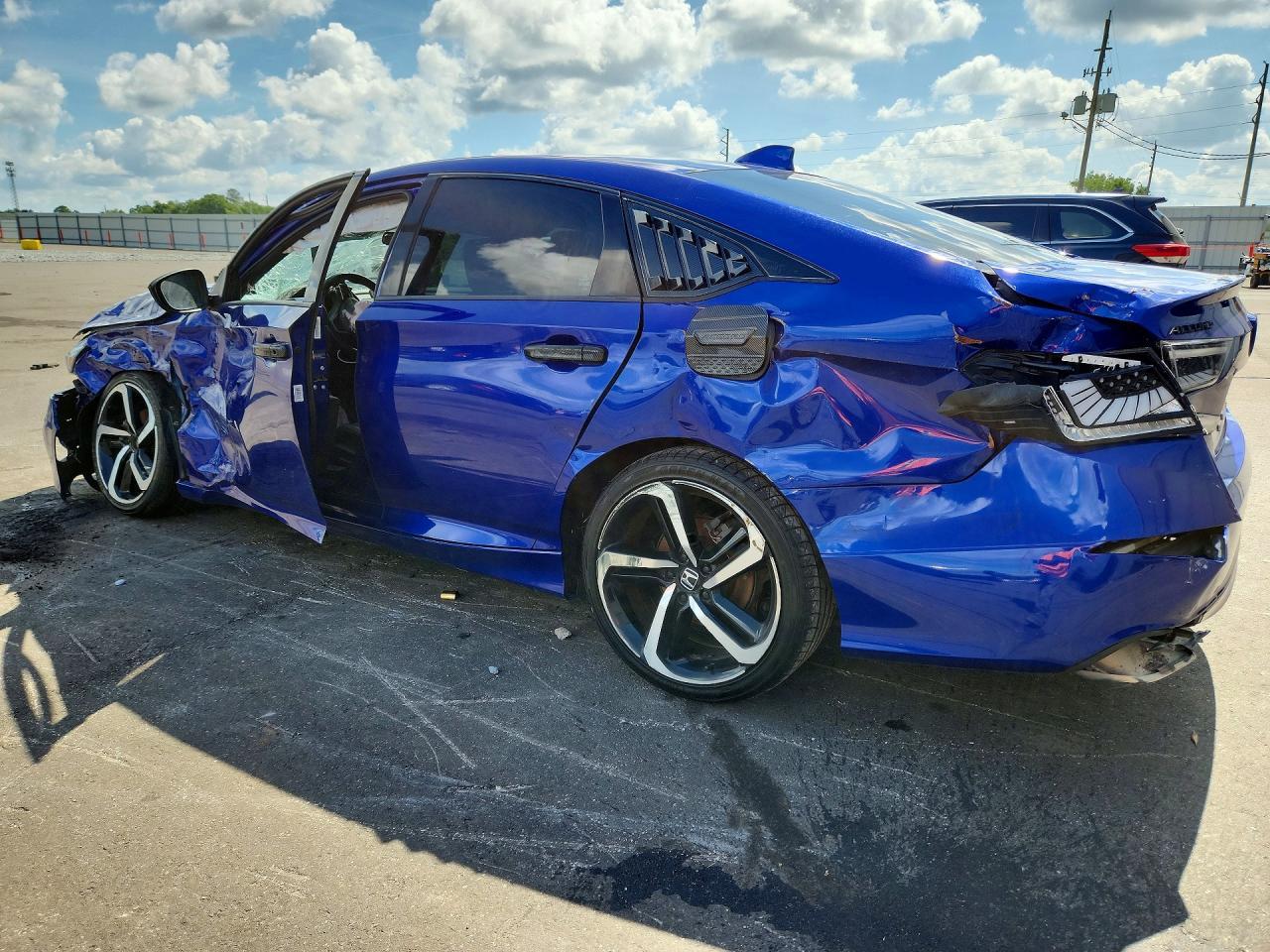 2020 Honda Accord Sport - Image 2