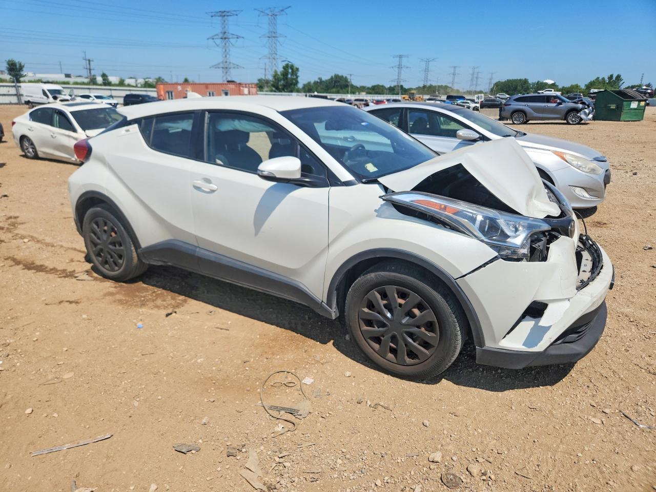 2019 Toyota C-Hr Le - Image 4