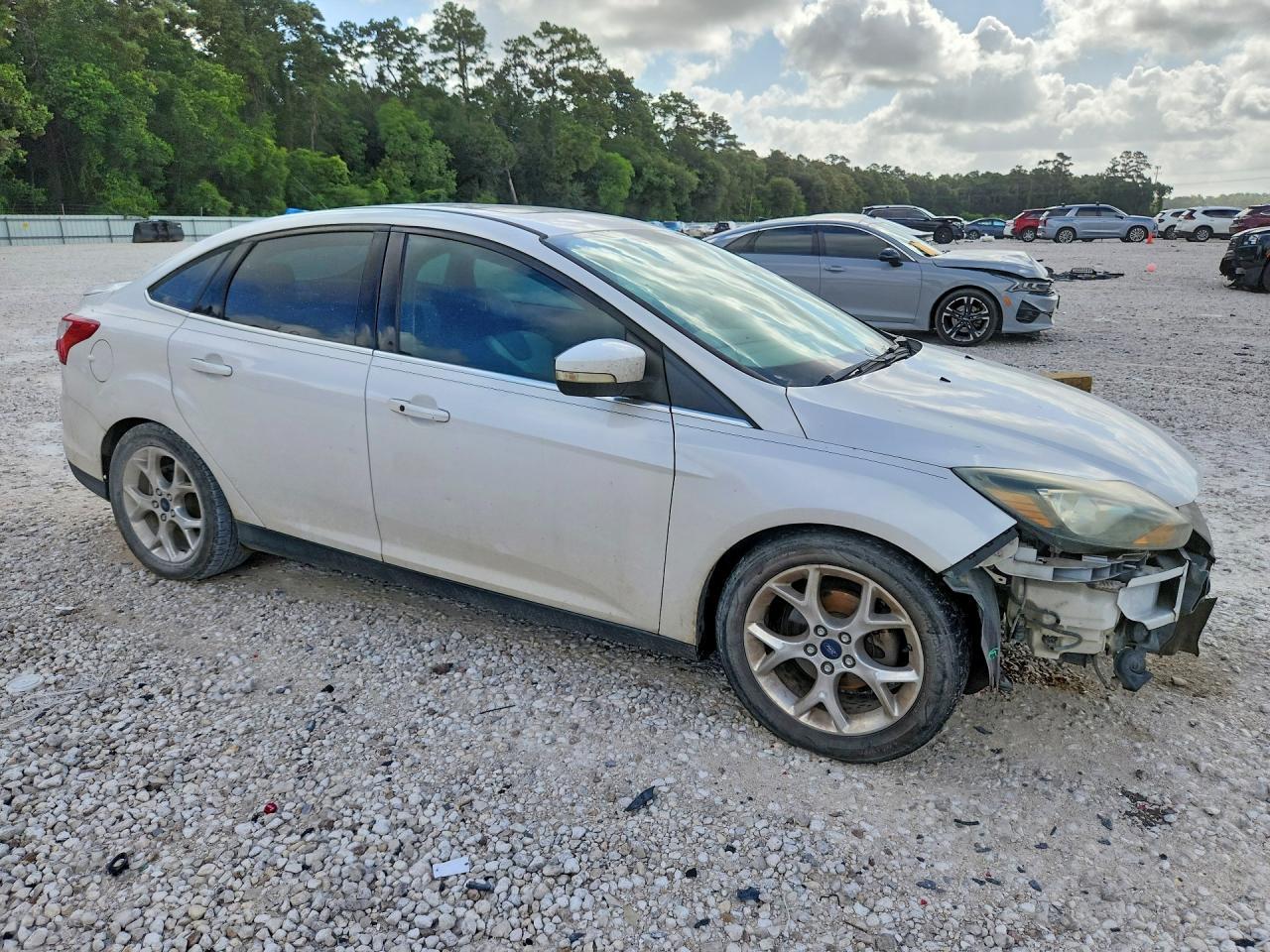 2014 Ford Focus Titanium - Фото 4
